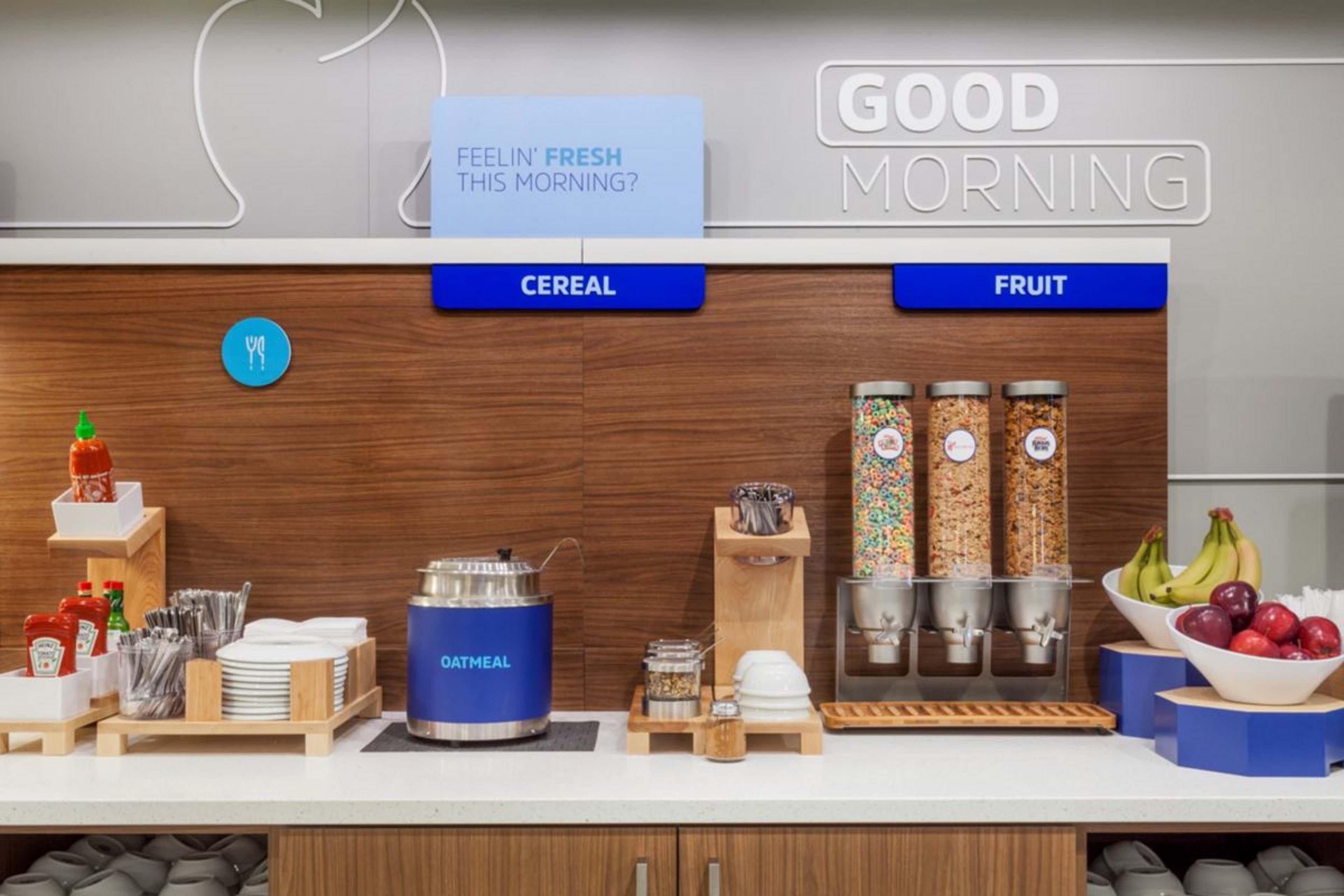 Holiday Inn Express Hotel & Suites Minneapolis-Golden Valley By Ihg Saint Louis Park Buitenkant foto